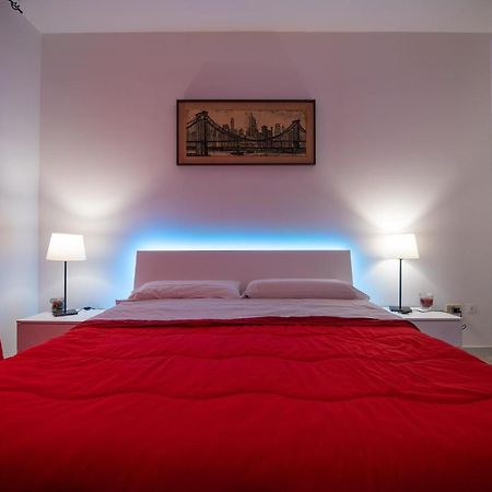 B&B A Casa Di Amici カゼルタ エクステリア 写真