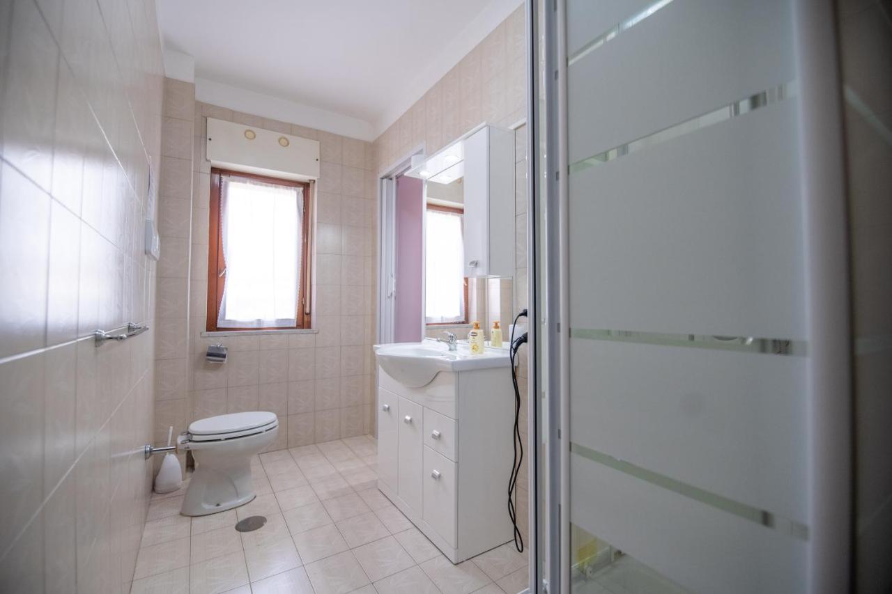 B&B A Casa Di Amici カゼルタ エクステリア 写真